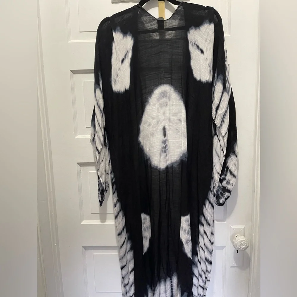 Black Tie Dyed Long Kimono / Cover up - Picture 3 of 4